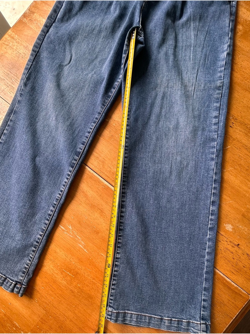 Women's high rise Wide-Leg Blue Denim Jeans with pleats
